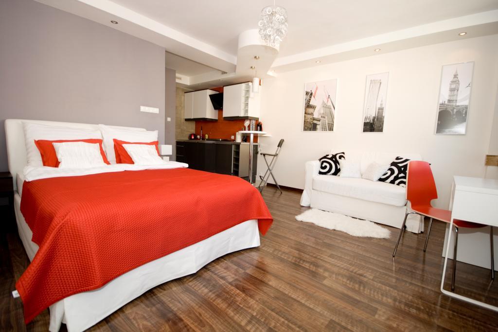 Warsawrent Hit Apartments الغرفة الصورة